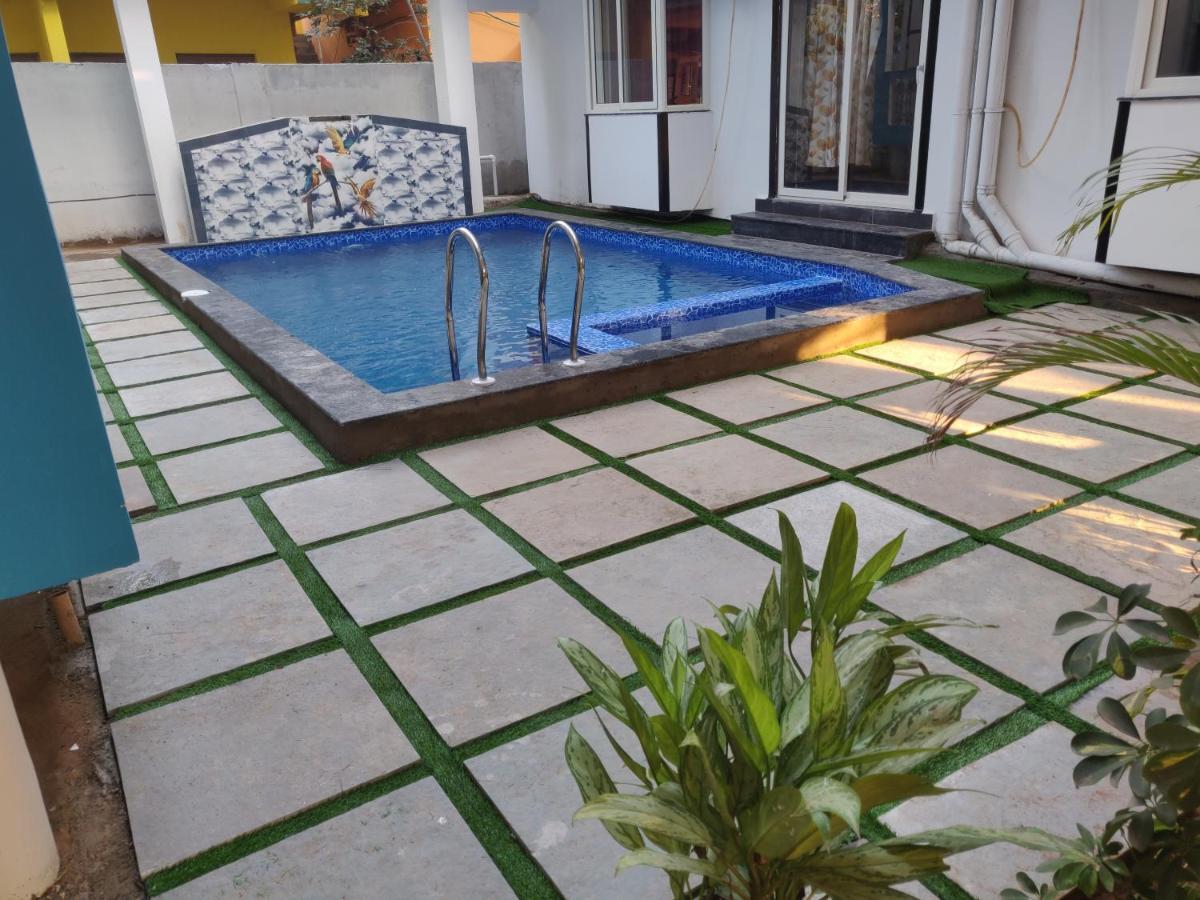 Queen Of Queen'S Hotel Calangute Buitenkant foto